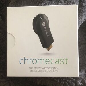 Google Chromecast (1st Generation) Streaming Media Player H2G2-42 Black New